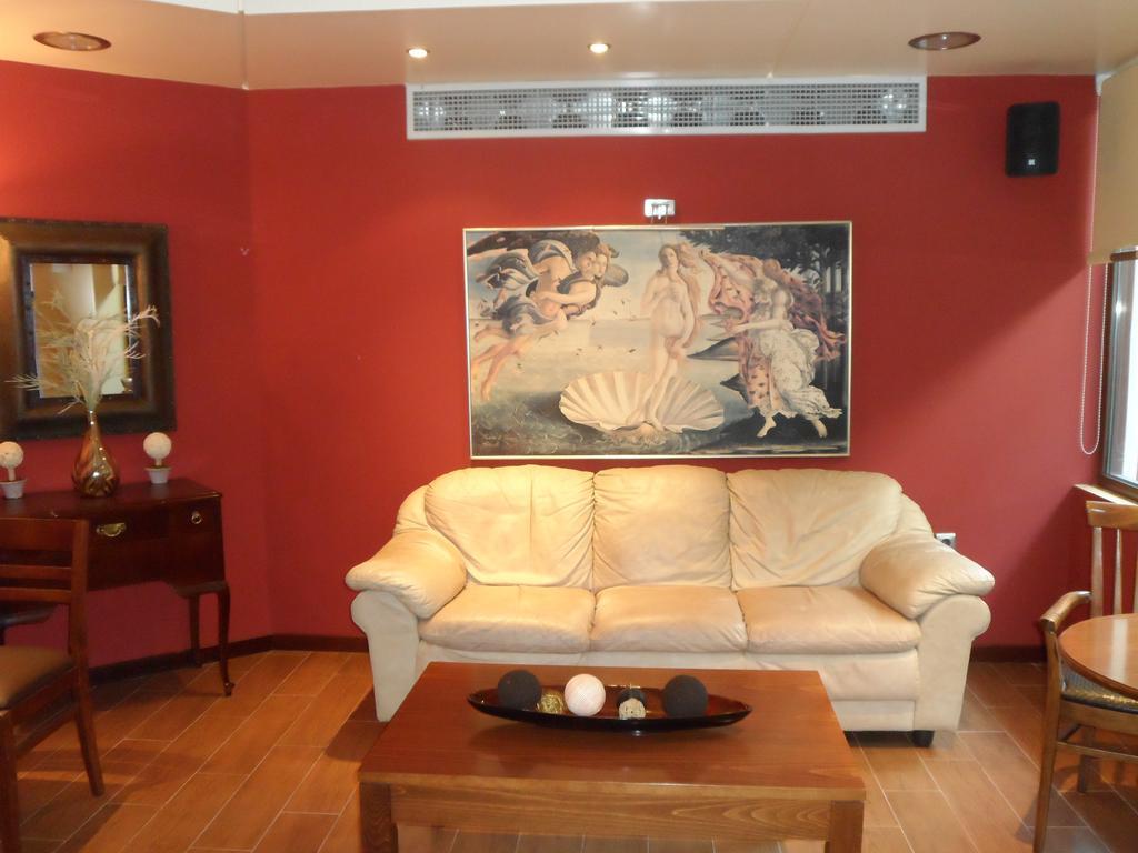 Hotel Prigipikon Suites And Sofites Loutra Ipatis Zewnętrze zdjęcie