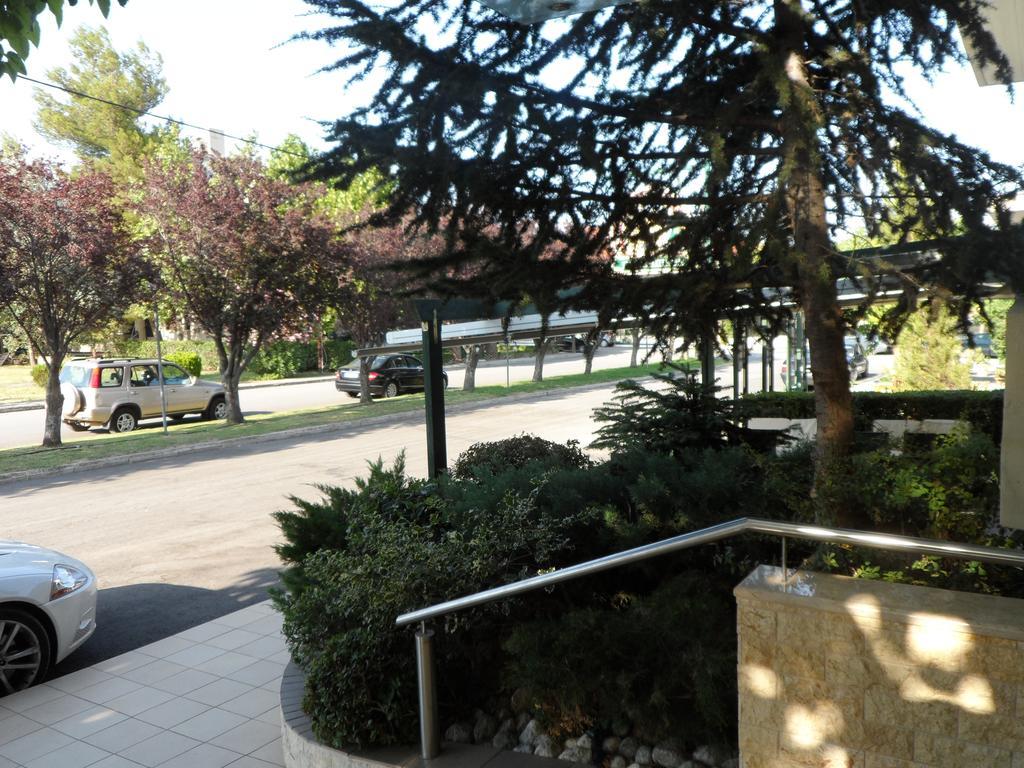 Hotel Prigipikon Suites And Sofites Loutra Ipatis Zewnętrze zdjęcie