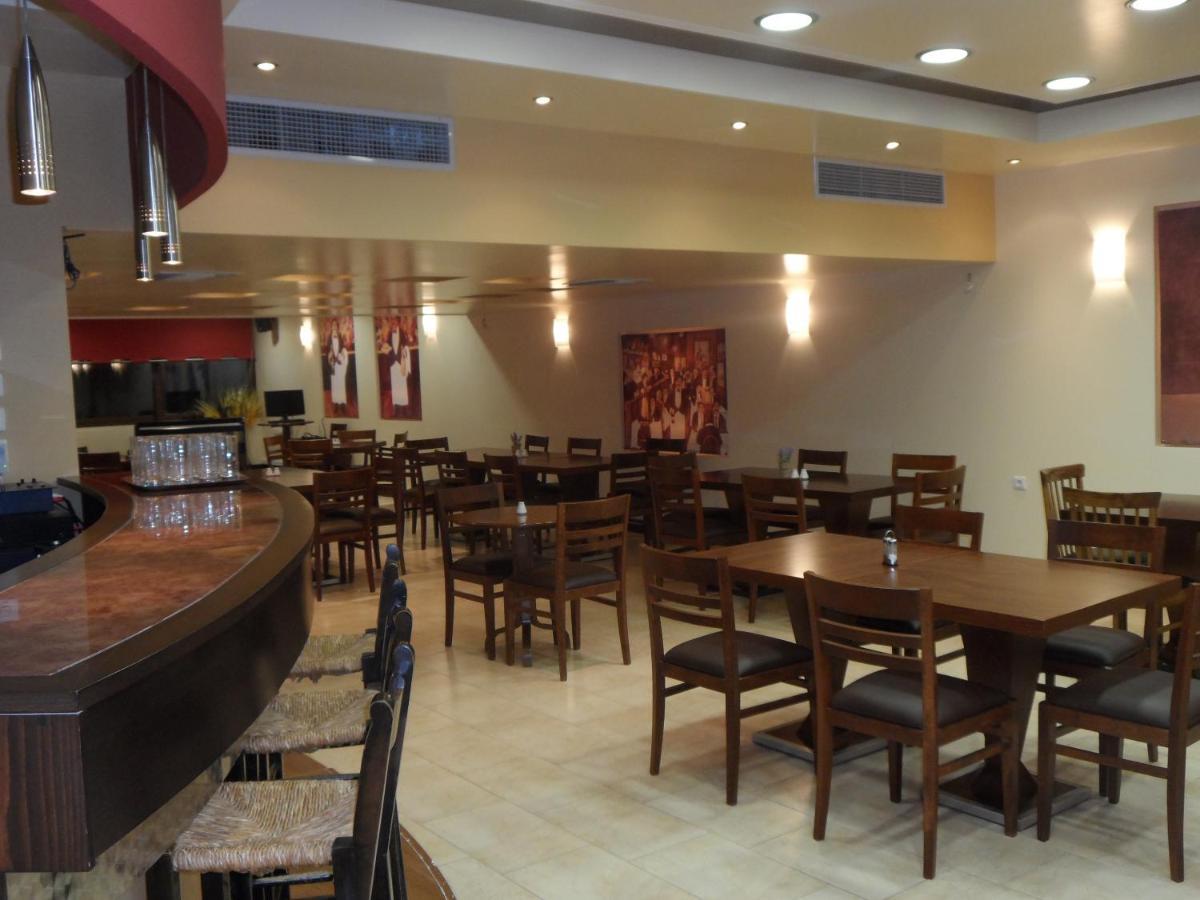 Hotel Prigipikon Suites And Sofites Loutra Ipatis Zewnętrze zdjęcie