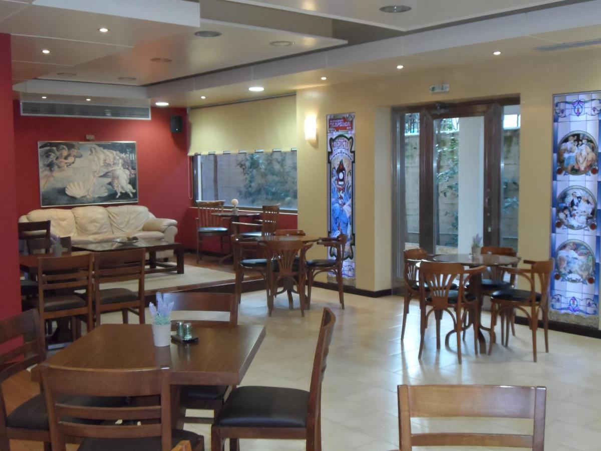 Hotel Prigipikon Suites And Sofites Loutra Ipatis Zewnętrze zdjęcie